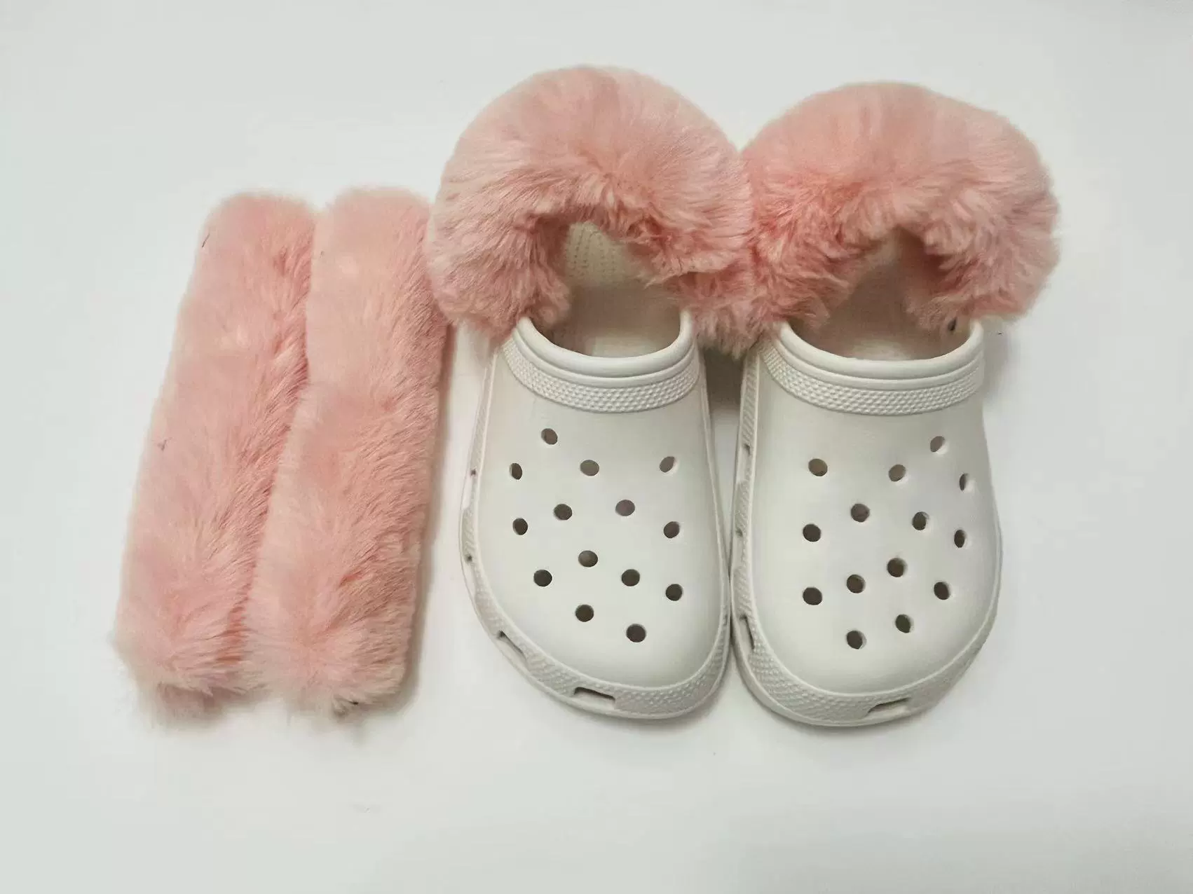 Тапочки в стиле Crocs, тёплая зима съемный подклад, для мужчин и женщин, для любимых