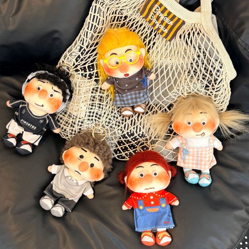 New product from Douyin Live: Cute and Quirky Freckle Family Explosion Hairstyle Plush Doll Keychain Pendant New product from Douyin Live: Cute and Quirky Freckle Family Explosion Hairstyle Plush Doll Keychain Pendant