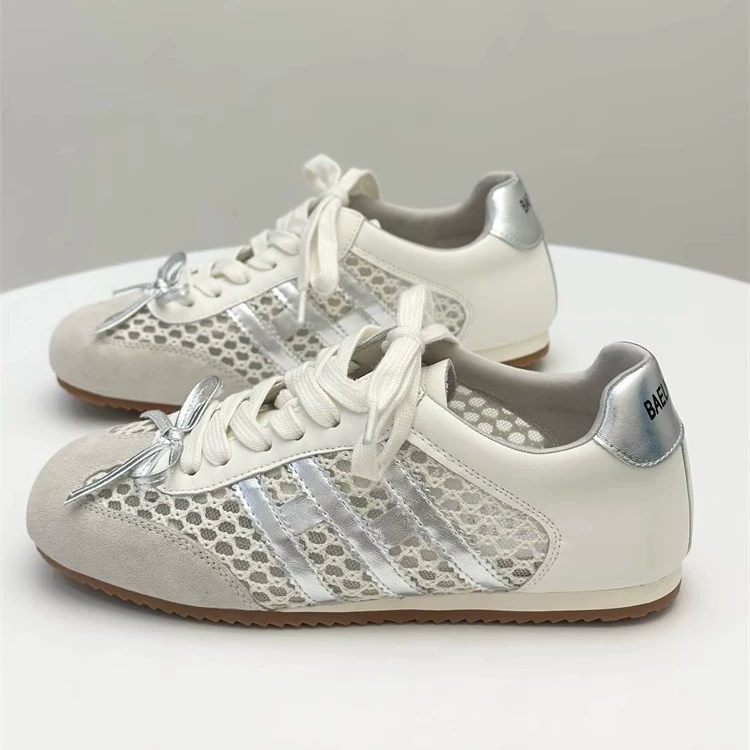 Популярная дышащая спортивная повседневная обувь Forrest Gump с сеткой, легкие женские летние новые легкие кроссовки на плоской подошве 2025 года, моральные тренировочные сетчатые туфли