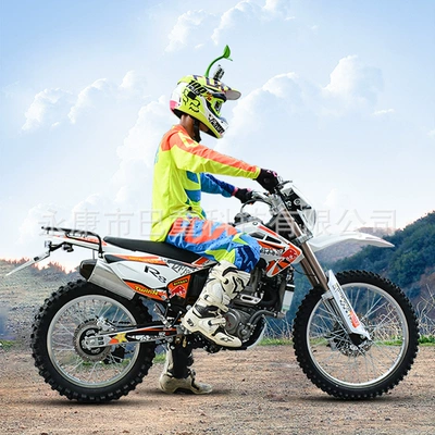 Motosikletlər Water-Cooled 300Cc New Water-Cooled