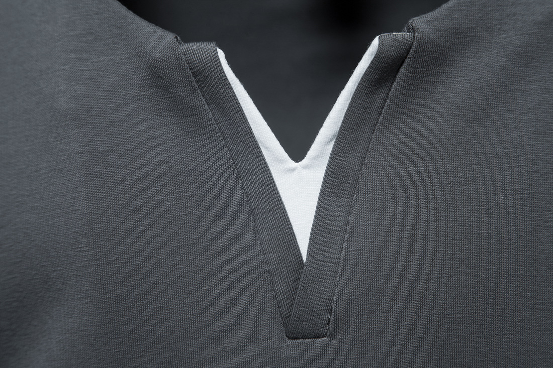 315g Weight Short Sleeve Sleeve Length Regular Sleeve Sleeve Type Polyester Fabric Type Regular Top Length T-shirt Tops Type Casual Occasion V Neck, Collarless Neckline Regular Fit Fit Type Solid Color Pattern Summer Season Men's Gender British Style Style Men's Solid Color T-shirt Men's Clothing 3