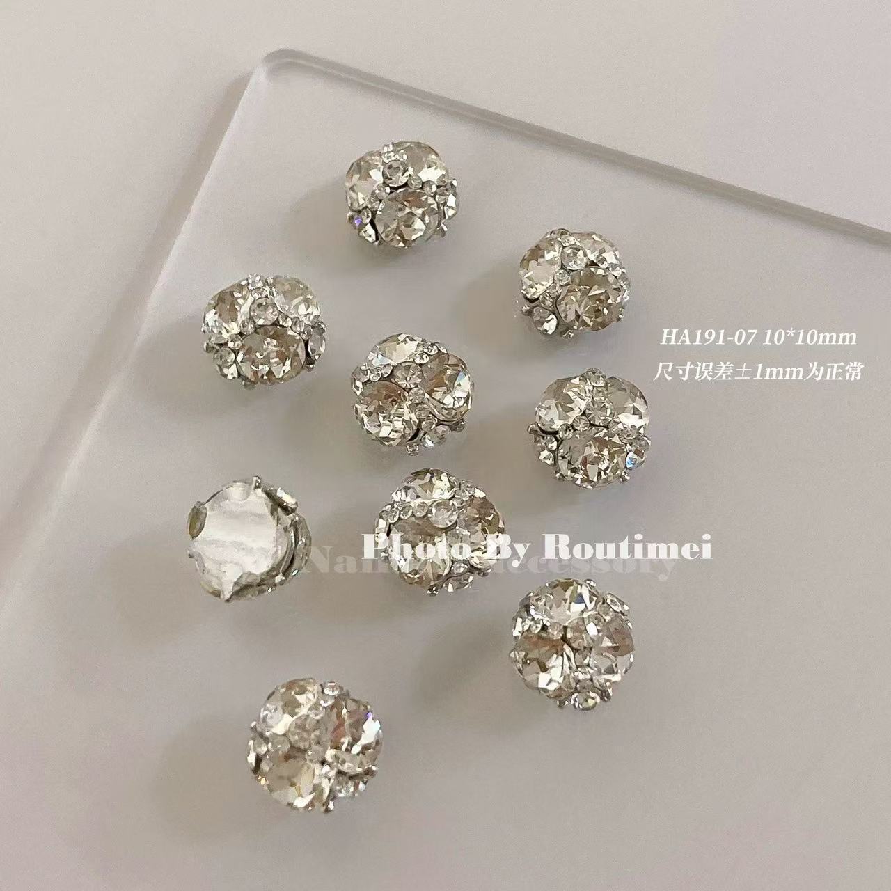 Z421-풀 다이아몬드 33 컷 다이아몬드 볼-화이트