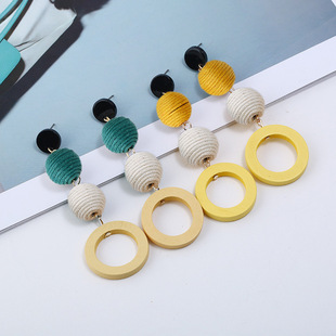 �羳�n���AȦľ�^���hС���OӋ�аٴ���Ů�r���p�ݸ߼��ж��Ů