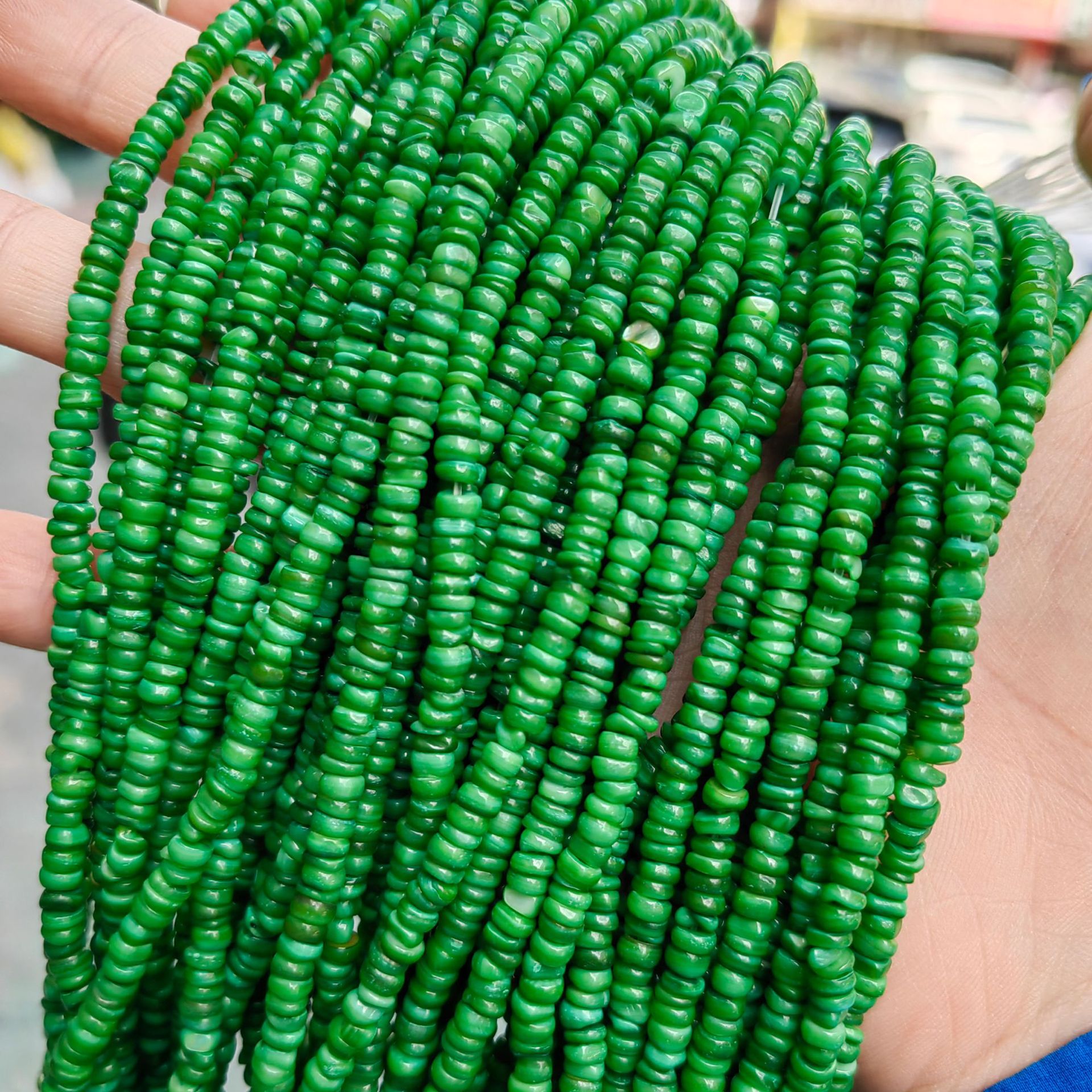 Ventas transfronterizas de conchas naturales 3mm4mm5mm mesoporo disco perlas espaciadoras semiacabadas accesorios de joyería diy