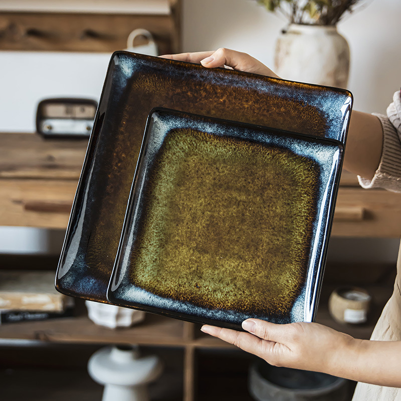 Plato de cerámica cuadrada de horno japonés, plato de sushi japonés creativo, plato de restaurante, plato de platos vintage casero