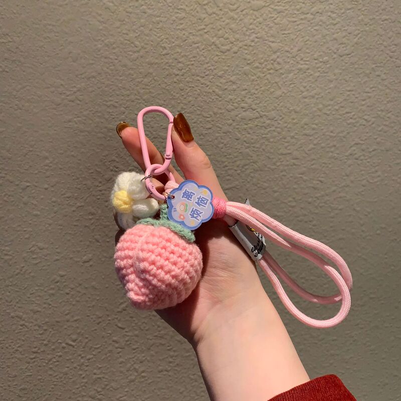 New Style Peach-Themed Yarn Keychain, Korean-Style Sweet and Cute Crochet Peach Bag Pendant Wholesale