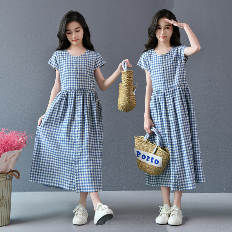 Vestido a cuadros azul literario de algodón para niñas de verano 2025 Falda larga Vestido largo de cuello redondo de verano para niños grandes y medianos