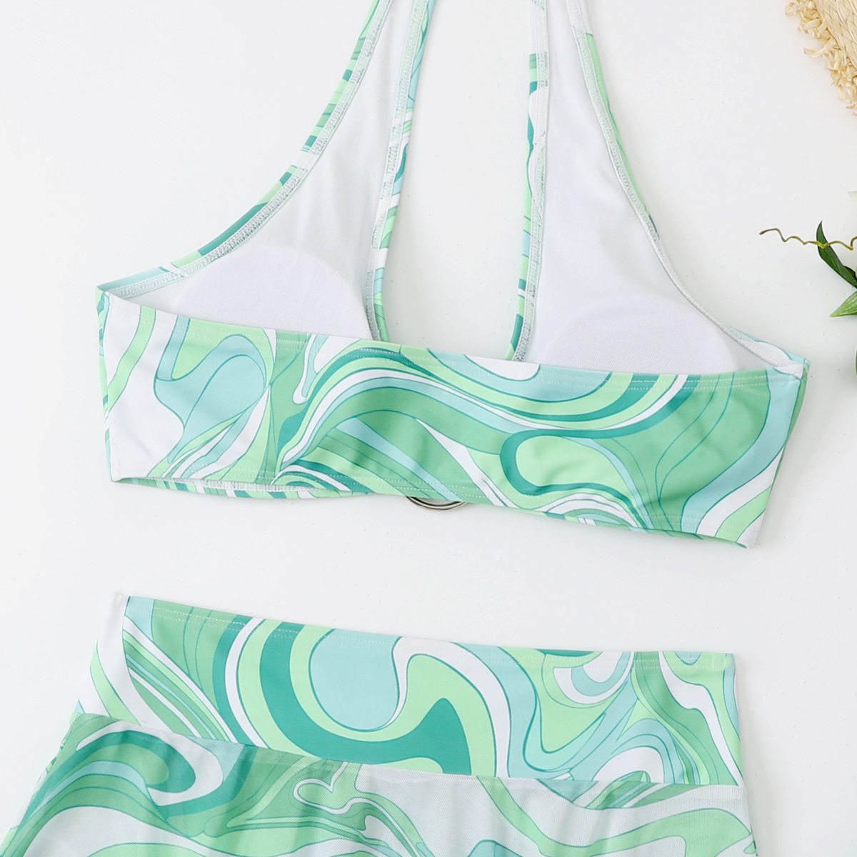 2022 nuevo estilo europeo y americano sexy Bikini traje de baño de las mujeres Bikini falda de gasa de tres piezas de baño de las mujeres divididas