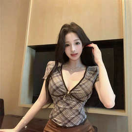 美式复古深V领格纹蝴蝶结短袖修身显瘦上衣女夏季新款小众辣妹T恤