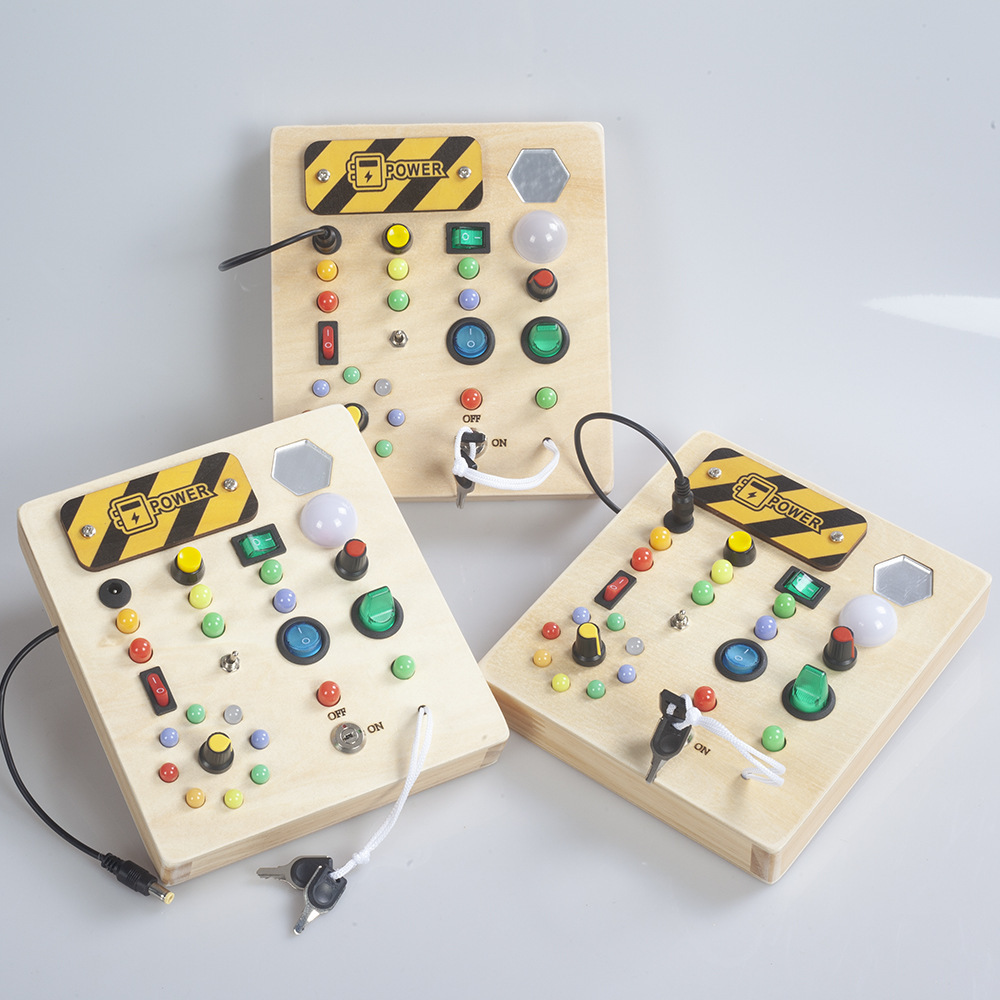 Interruptor LED ocupado tablero de los niños de educación temprana juguetes educativos interruptor de madera caballo corriendo placa de circuito de luz juguetes de aprendizaje