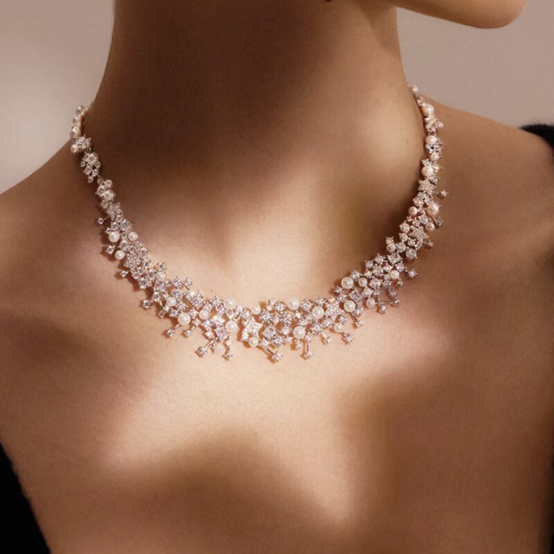 HEFANG Where Bright Nebula Necklace Light Luxury Elegant High-end Pendant Gestamus Clavicle Chain Elegant Neck Chain