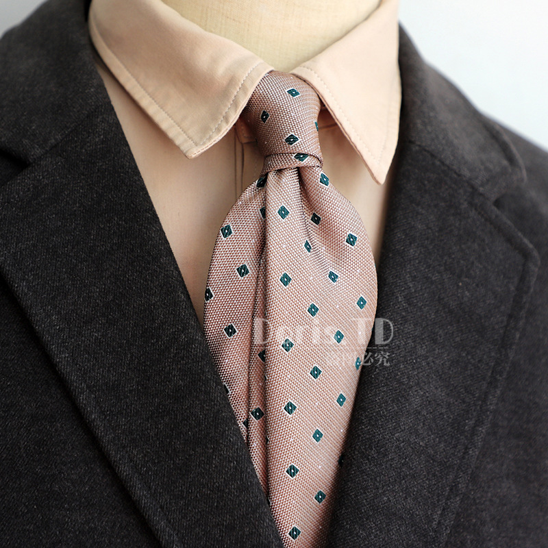 Fábrica al por mayor estilo coreano retro 8cm lujo ligero casual formal desgaste azul marino verde marrón patrón de los hombres traje empate