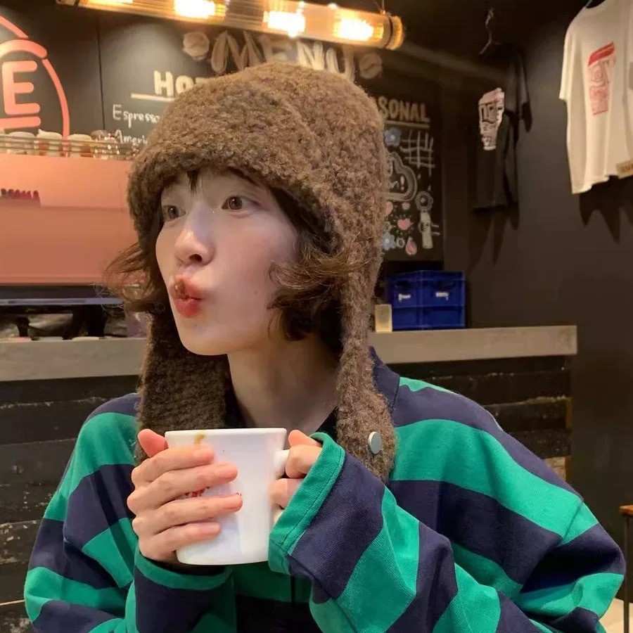 韩国代购羊毛圈圈纱针织飞行帽女冬显脸小护耳套头保暖毛线雷锋帽