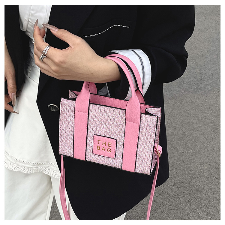 252g Weight Sewing Thread Fashion Element Zipper Closure Type Single Shoulder Strap, Double Handle Strap Type Shoulder Bag Bags Type Casual, Daily Occasion Pu Leather Material Color Block Pattern All Seasons Season Women's Gender Streetwear Style Square Shape Women's Pu Leather Color Block Streetwear Sewing Thread Square Zipper Shoulder Bag 无