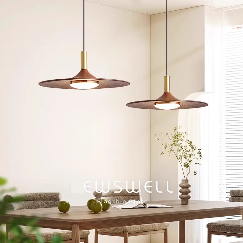 Antique Restaurant Chandelier Retro UFO Lamp Bar Counter Japanese Style Silent Walnut Color Bedroom Dining Table Three Headlights Antique Restaurant Chandelier Retro UFO Lamp Bar Counter Japanese Style Silent Walnut Color Bedroom Dining Table Three Headlights
