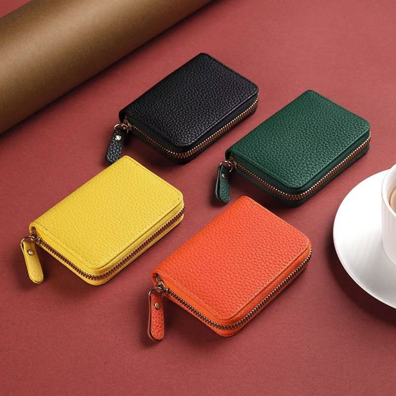 Hot-selling solid color large capacity multi-card slot accordion card holder, vehicle document holder, unisex anti-demagnetizing multi-functional bag.