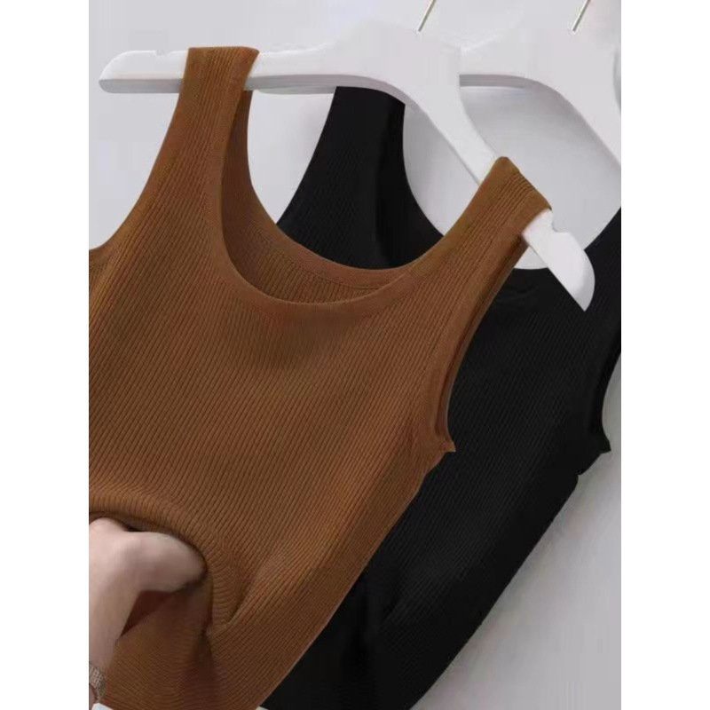 Ärmelloses, figurbetontes Tanktop aus gerippter Eisseide im koreanischen Stil – ideal als Basisschicht oder Sommerunterwäsche._voghion.com