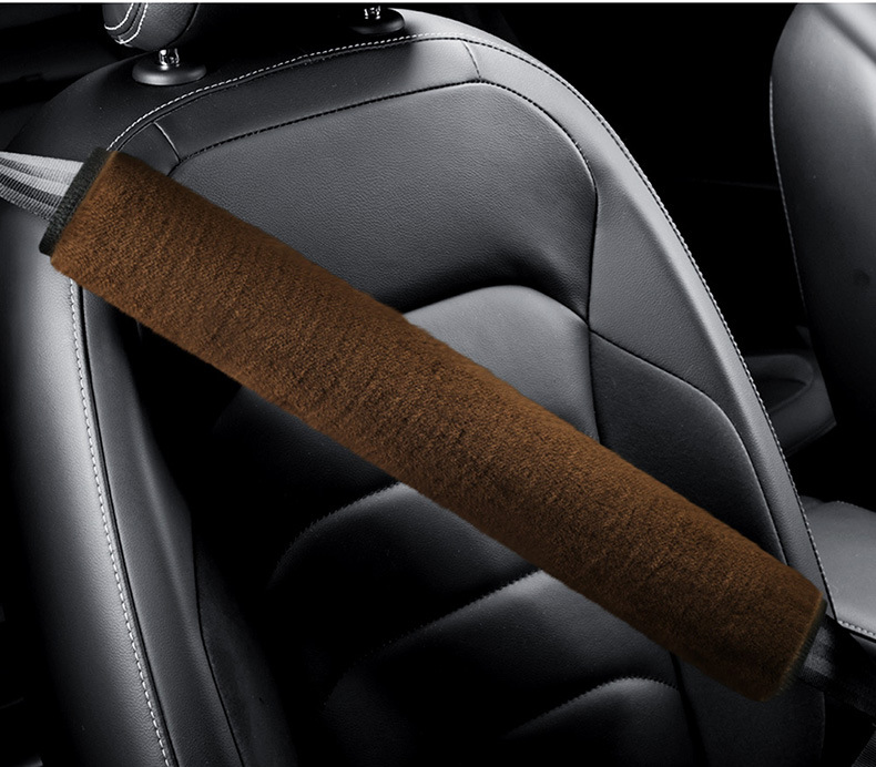 Car Truck universal breathable safety belt cover 27CM50CM shoulder pad anti-tightening anti-wear safety belt cover plush warm