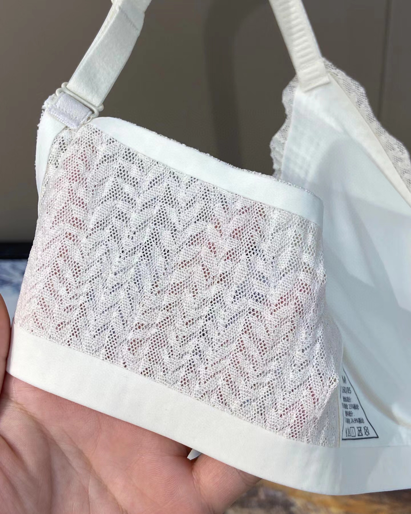 11a1b38d77d764e668efb14b628a25