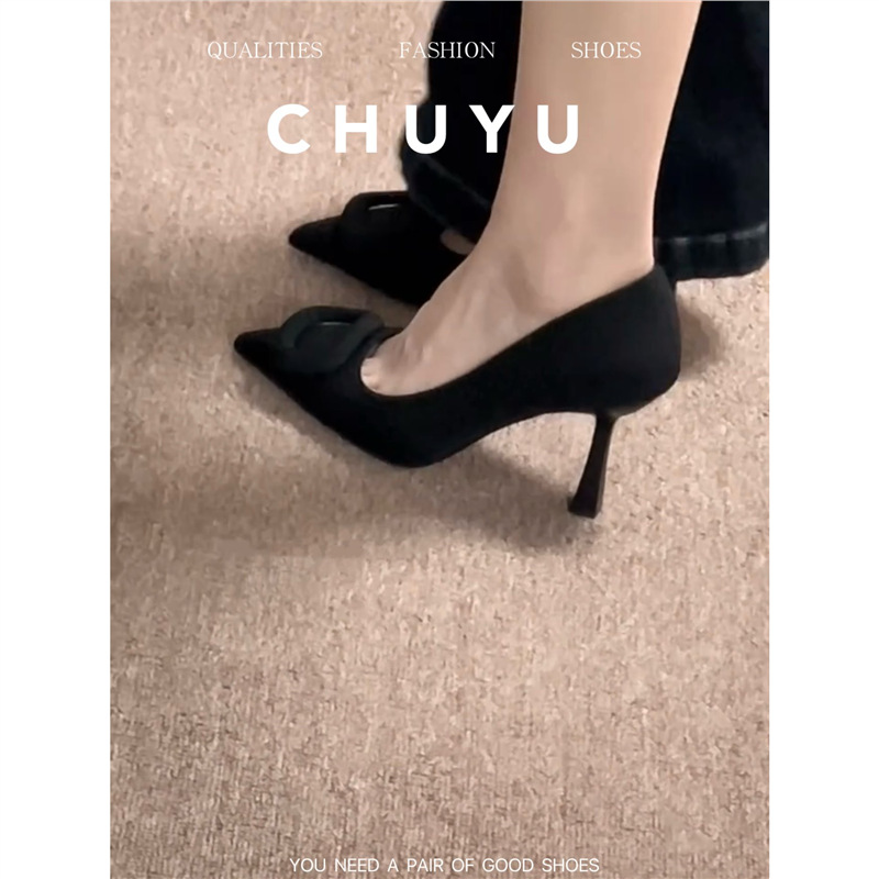 Black high heels pointed-toe stiletto heels