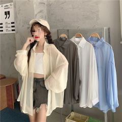 日焼け防止服薄いコート女性の夏の新しいルーズ抗 UV 通気性アイスシルクシフォンシャツ長袖トップ