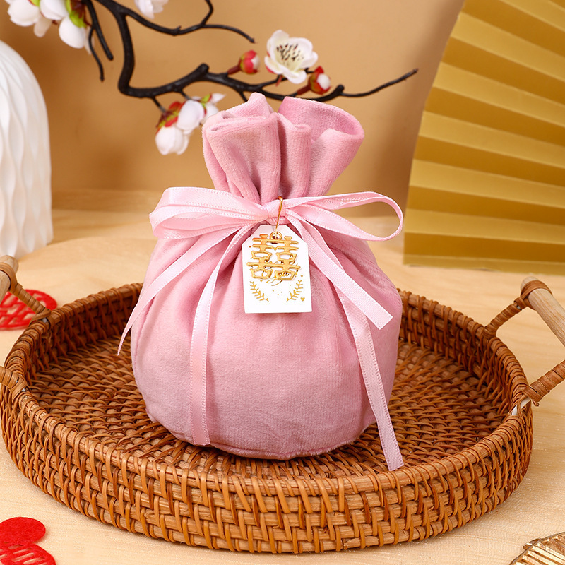 ウェディング用品結婚の新型砂糖袋喜糖箱結婚式のシルクの布袋のアイデア喜糖袋のお土産卸売り|undefined