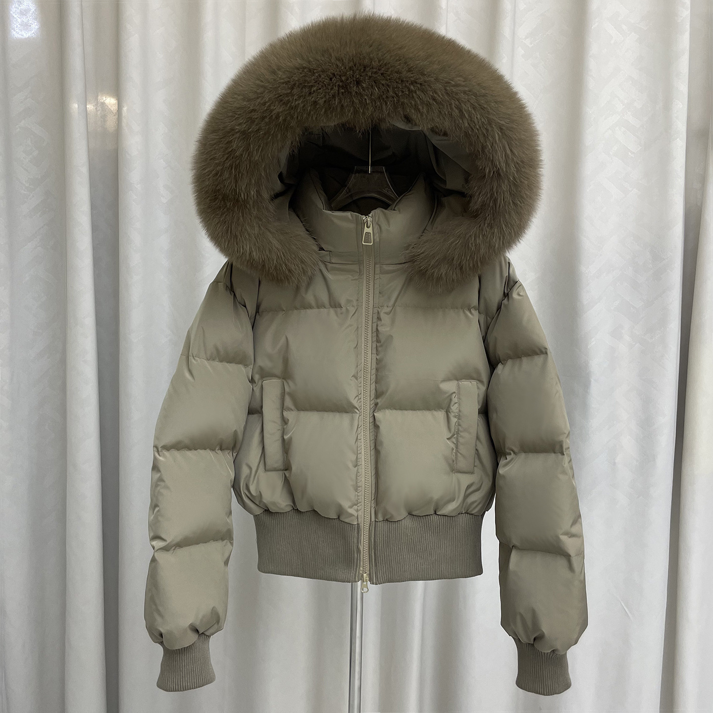 大毛领羽绒服女短款加厚连帽2025冬季新款小个子面包服白鸭绒外套