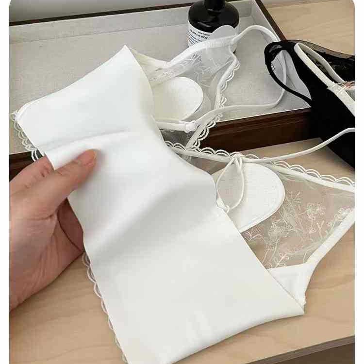 Venta directa de fábrica Comercio electrónico transfronterizo Sudeste de Asia Vietnam Tailandia Ladies Sin costuras Lace Conejo Ear Cup Recolección de sujetador lateral