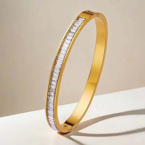 35-A-4 gold bracelet