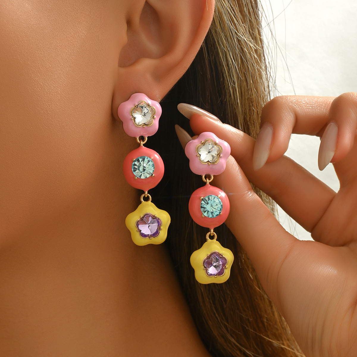 Personalisierte Ohrringe mit Sternen, Farbtropfen-Öl-Design, Diamanten, hochwertige, vielseitig kombinierbare Ohrringe im europäischen und amerikanischen Stil, Damenohrringe, Geschenk für die Freundin_voghion.com