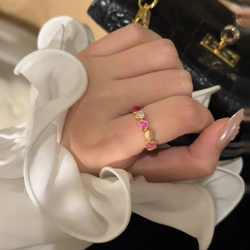 宫廷风百搭精致粉钻戒指女锆石气质叠戴小众高级轻奢开口叠戴新品|undefined