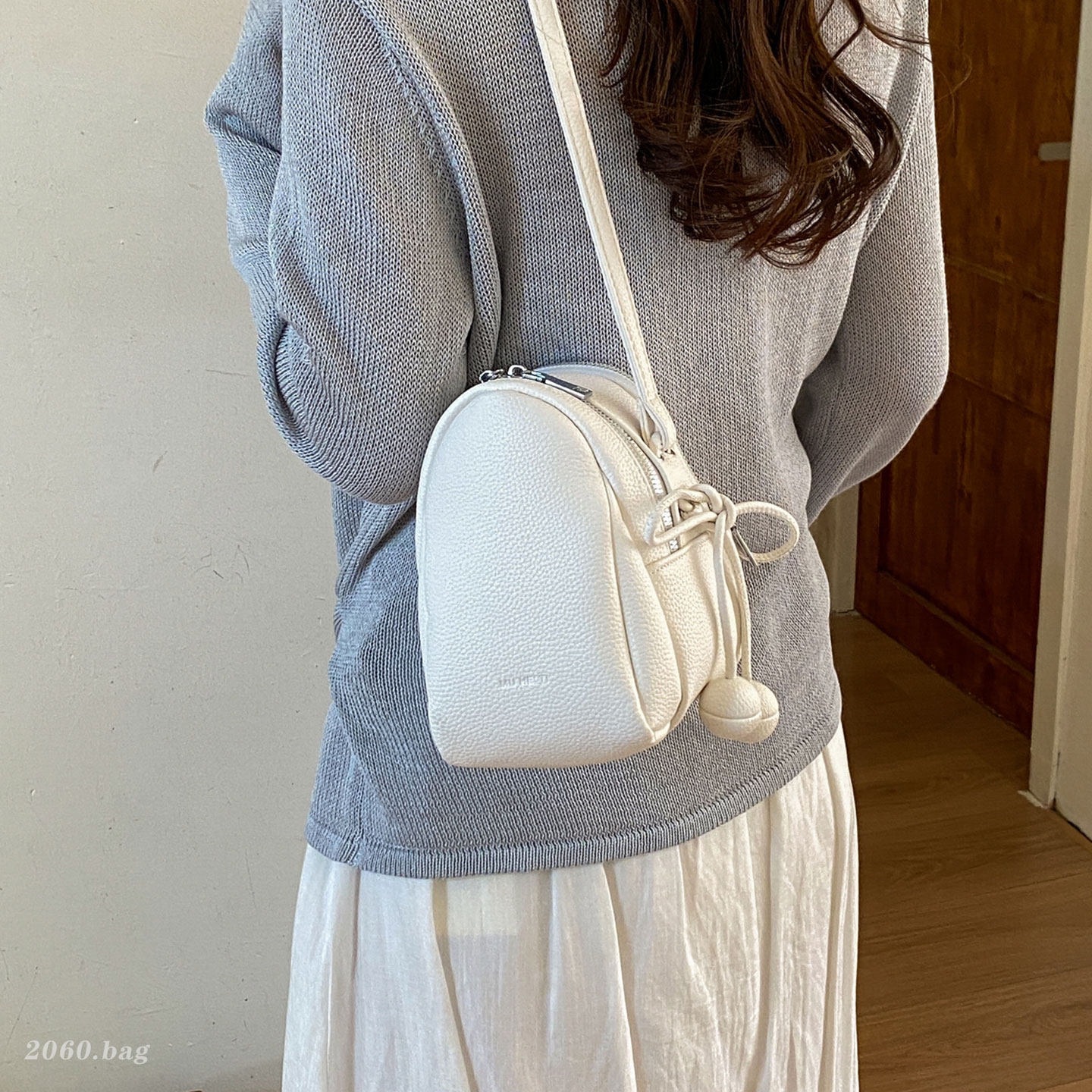 Corea del Sur nuevo nicho de un solo hombro móvil de moda de verano popular bolso de mochila versátil para mujeres 2026 bolsa de temperamento