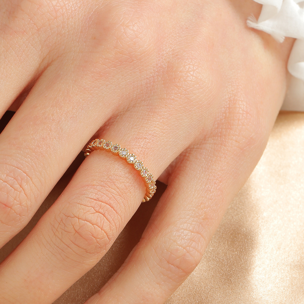 Fashion geometric rhinestone alloy ring