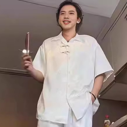 Modern Chinese Men's Fashion: Retro Style Casual Shirt, Summer Short Sleeve, Flowing, Elegant Ice Silk Blouse with Outerwear