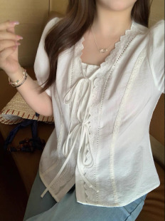 [Caicaijia] 2025 New Summer Style High-End, Western-Style, Age-Reducing French-Style Tops Ccc11548