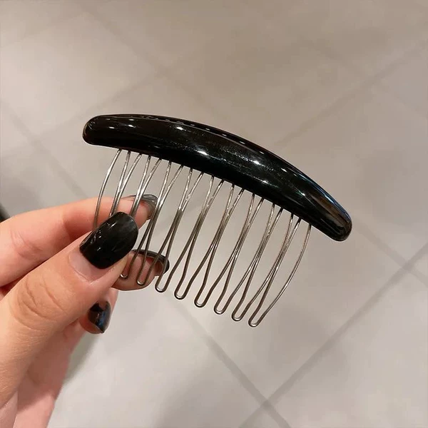 Glossy comb-black