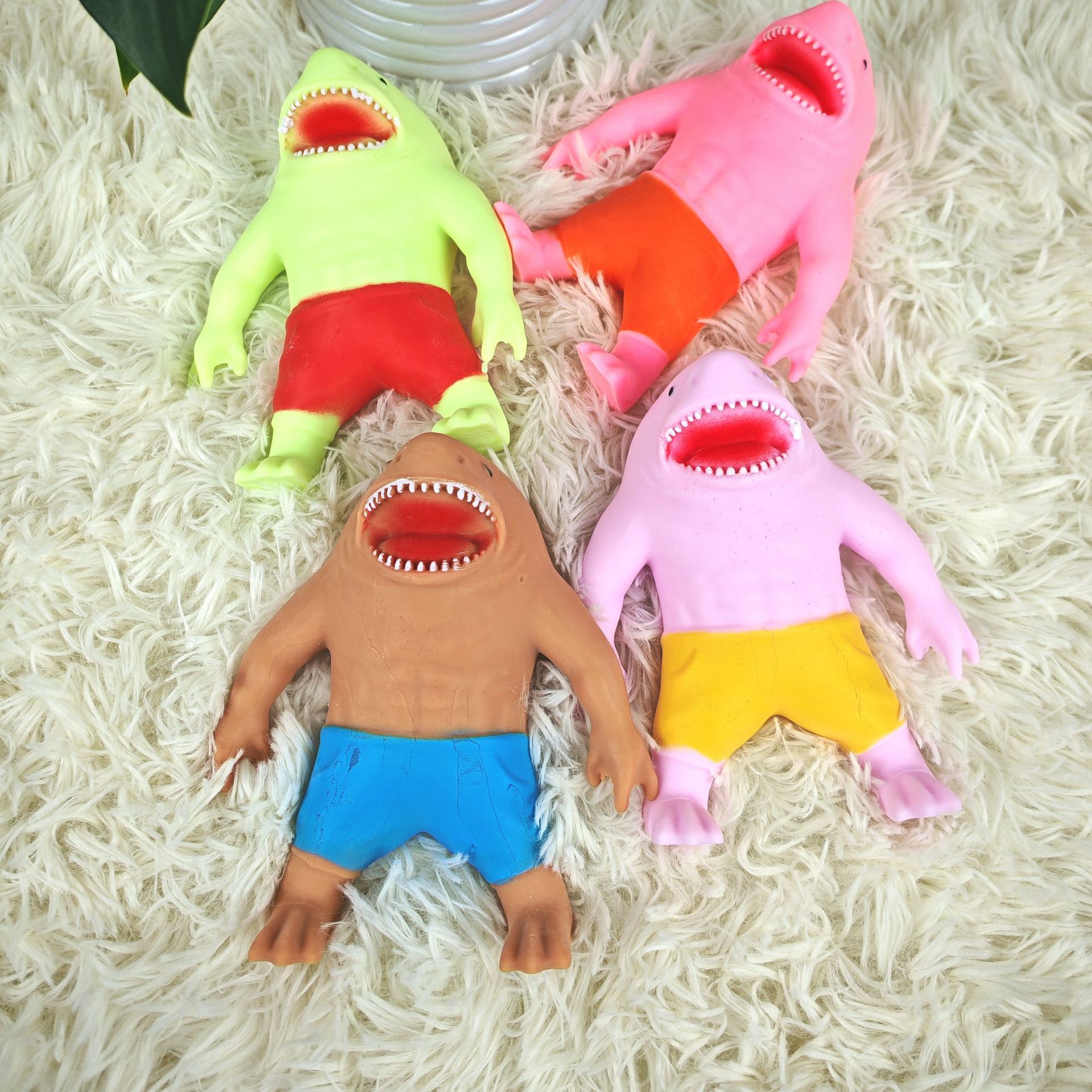 Juguetes de reducción de presión tiburón monstruo pellizco tiburón 0 serie de arena divertida Yiwu juguetes de alta calidad nuevos productos