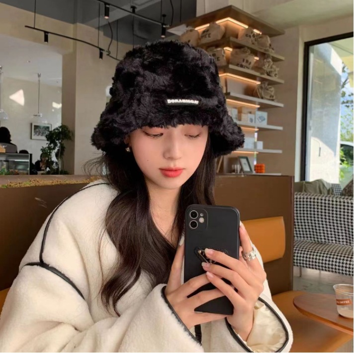 Sombrero de lana bereber para mujeres Otoño e Invierno Todo-juego lindo con capucha Oso bufanda guantes integrados cálido a prueba de frío sombrero de algodón de protección para los oídos