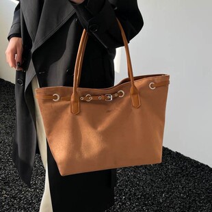 2025�¿�r�аٴ�����Ů�����ذ������������������С���μ����D