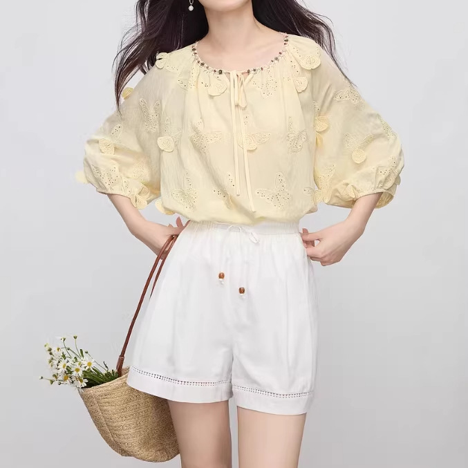 2026 Early Spring New Design Style Three-Quarter Sleeve Top with Light Ethnic Style and Three-Dimensional Butterfly Embroidery Shirt for Women 2026 Early Spring New Design Style Three-Quarter Sleeve Top with Light Ethnic Style and Three-Dimensional Butterfly Embroidery Shirt for Women