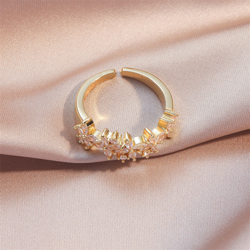 Fashionable copper genuine ring with stone with zircon