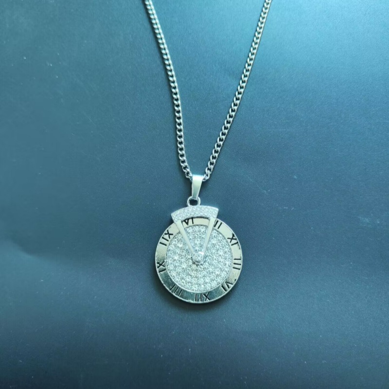 Roman Numeral Clock Pendant Necklace For Men And Women_voghion.com