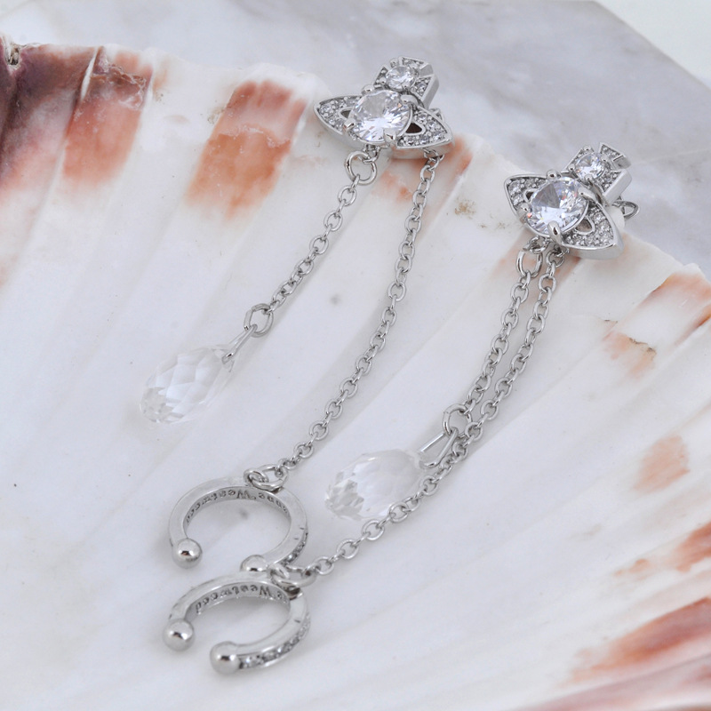 HENRIETTE马蹄扣水滴耳环-银800-6.jpg?x-oss-process=image/format,png