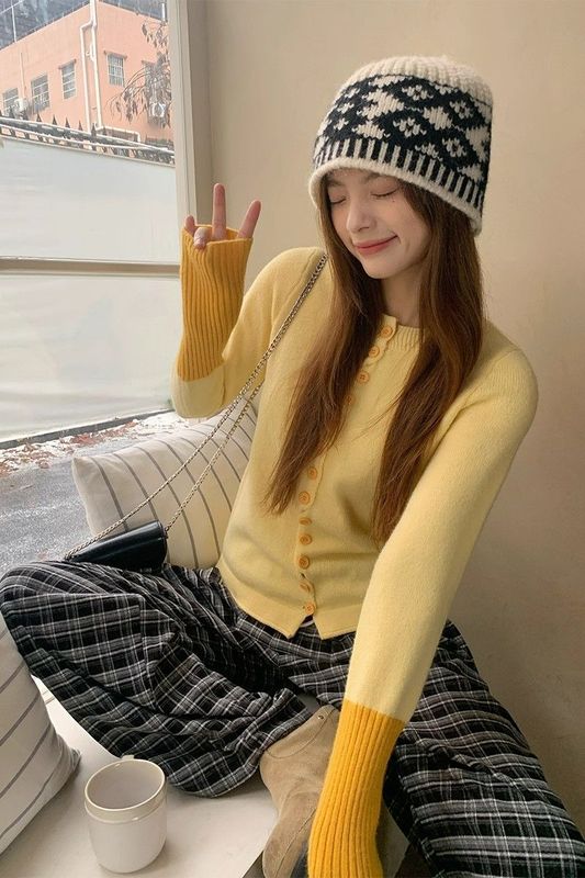 韩系多巴胺开衫黄色针织衫女秋冬季修身内搭打底衫独特绝美小上衣|undefined