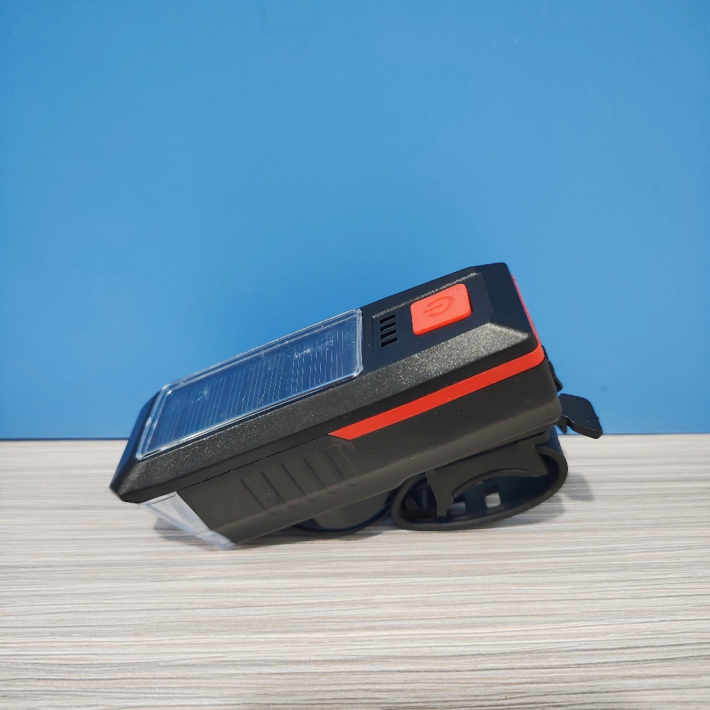 Лампочка на солнечной энергии, красный фонарь