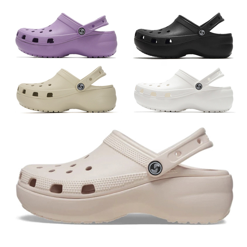 2026 Quan Hongchan Style Outdoor Cloud Hole Shoes for Women, Thick-Soled Height-Increasing Fashion Versatile Non-Slip Beach Sandals