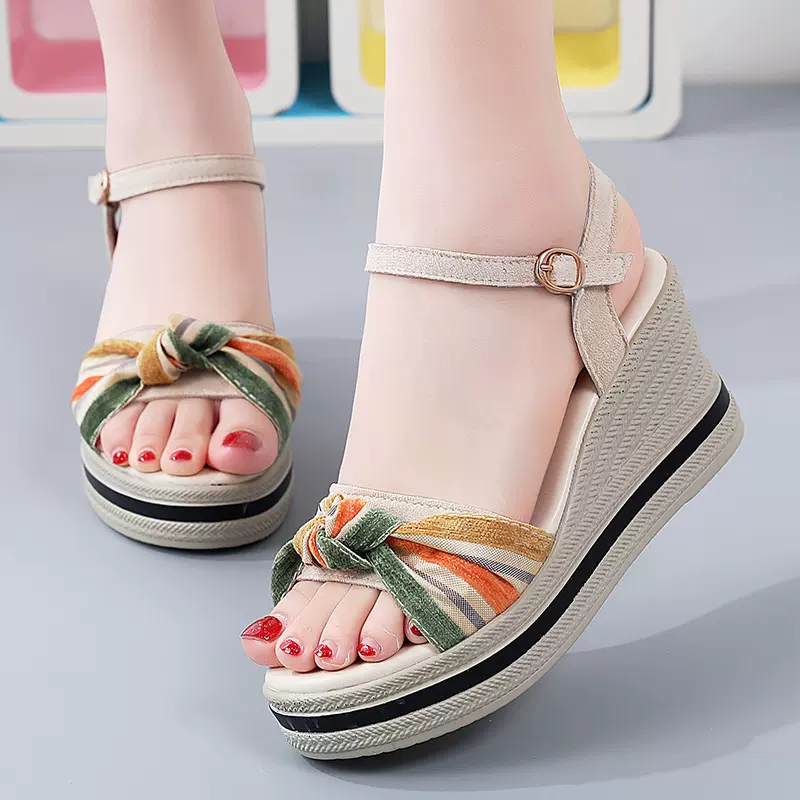 外贸爆款凉鞋女夏季新款厚底坡跟优雅凉鞋女松糕增高百搭休闲凉鞋
