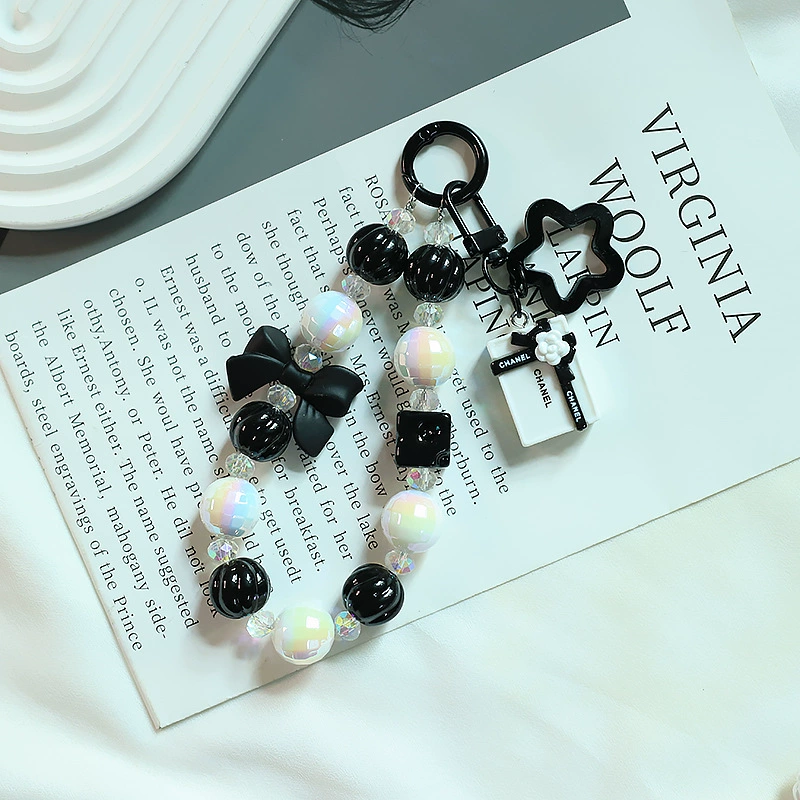 Брелок из бусин (в стиле Chanel) для телефона и сумки, ручная работа, легкая роскошь