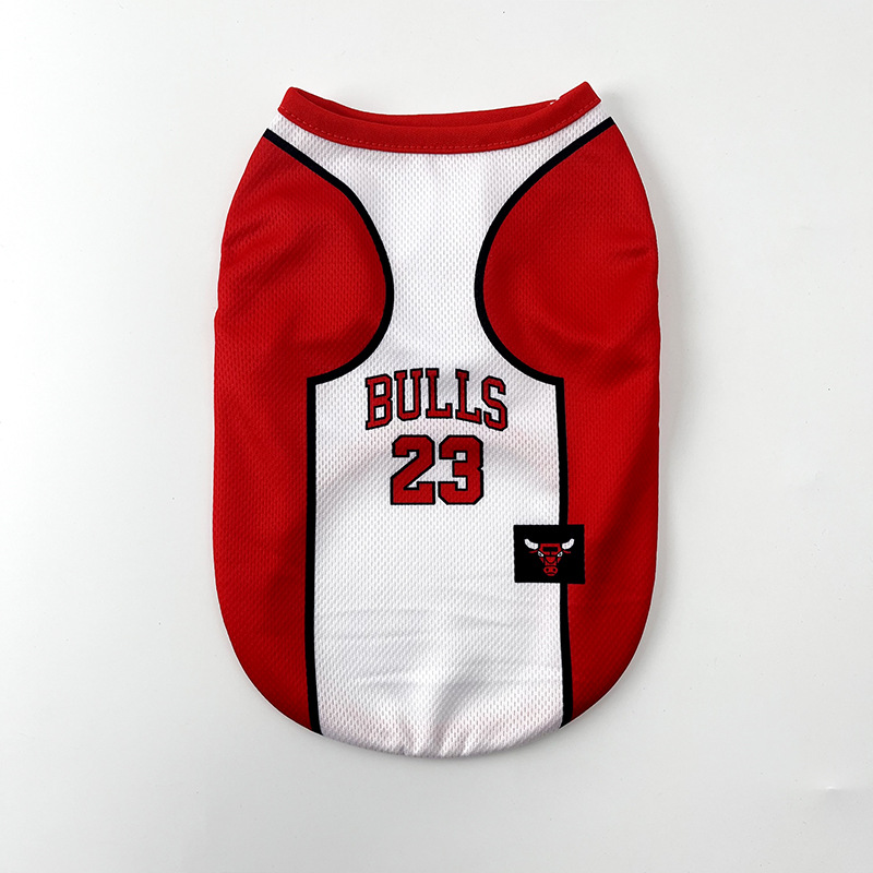 화이트 레드 23 번째 황소