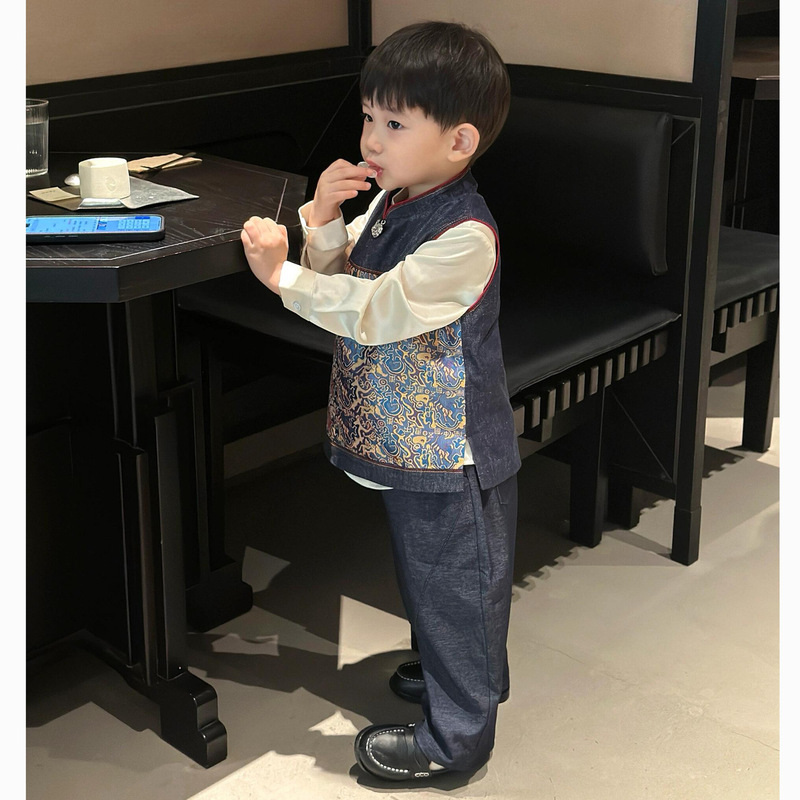 男童汉服套装2025新款洋气儿童新中式坎肩马甲宝宝周岁礼服唐装潮|undefined